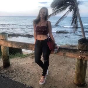 Meet your Posher, Angelina